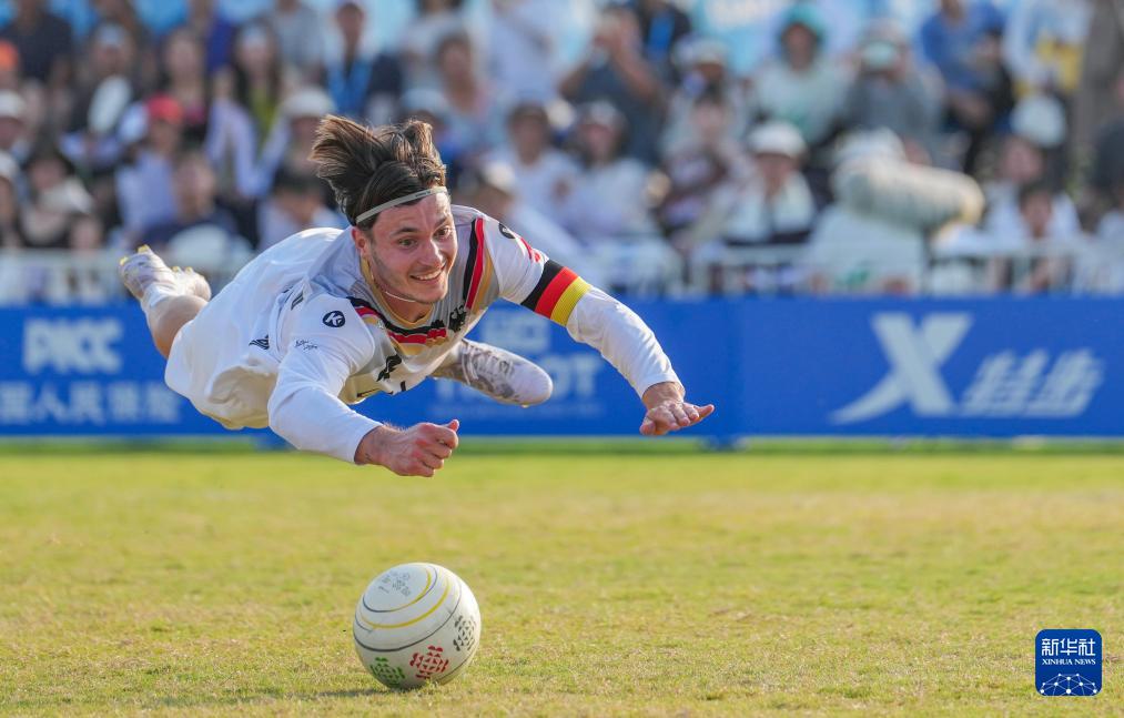 成都世运会, 丨浮士德球