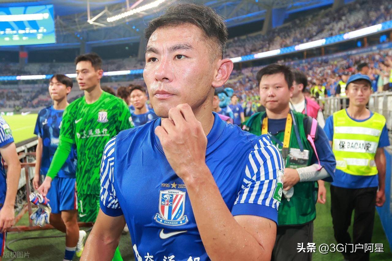 cn, 如今海港的, 申花的后腰