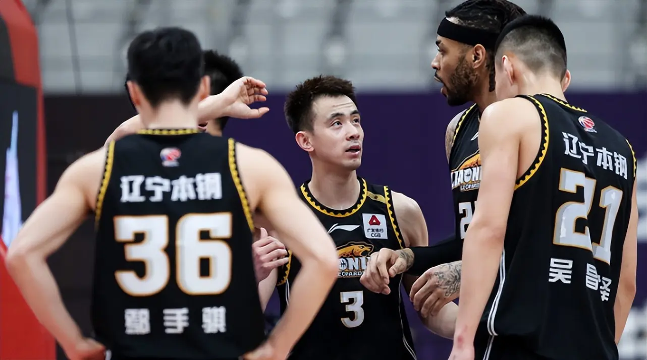 赵继伟, 鸣冲击接下, 韩成为杨鸣