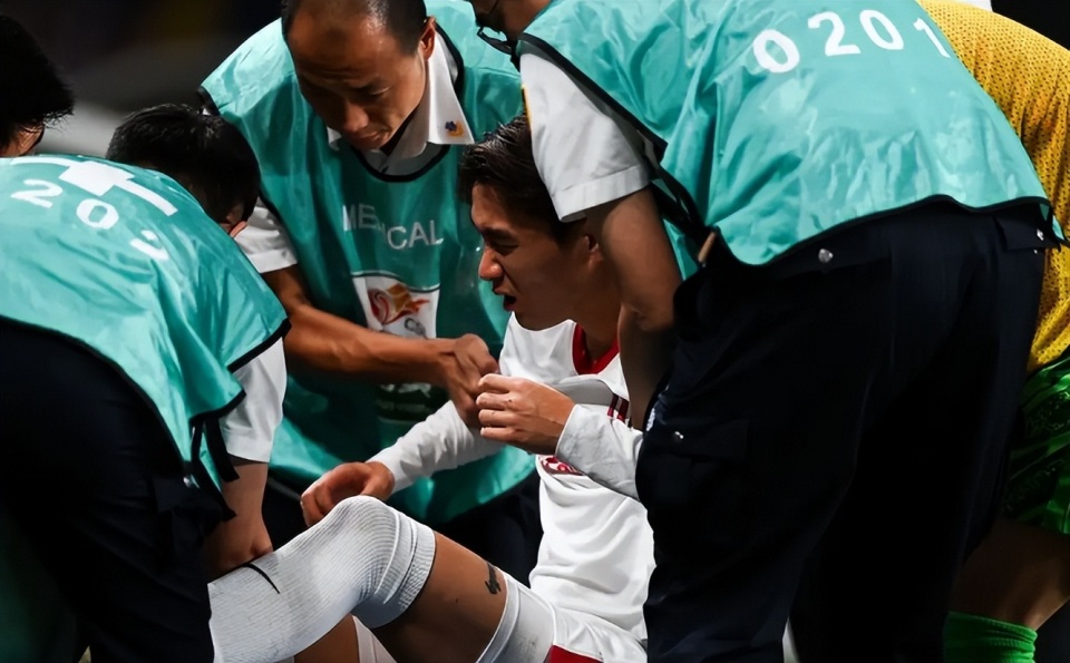 落后的成都, 补射